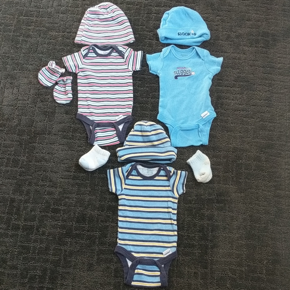 Baby boy matching set onesie newborn lot.